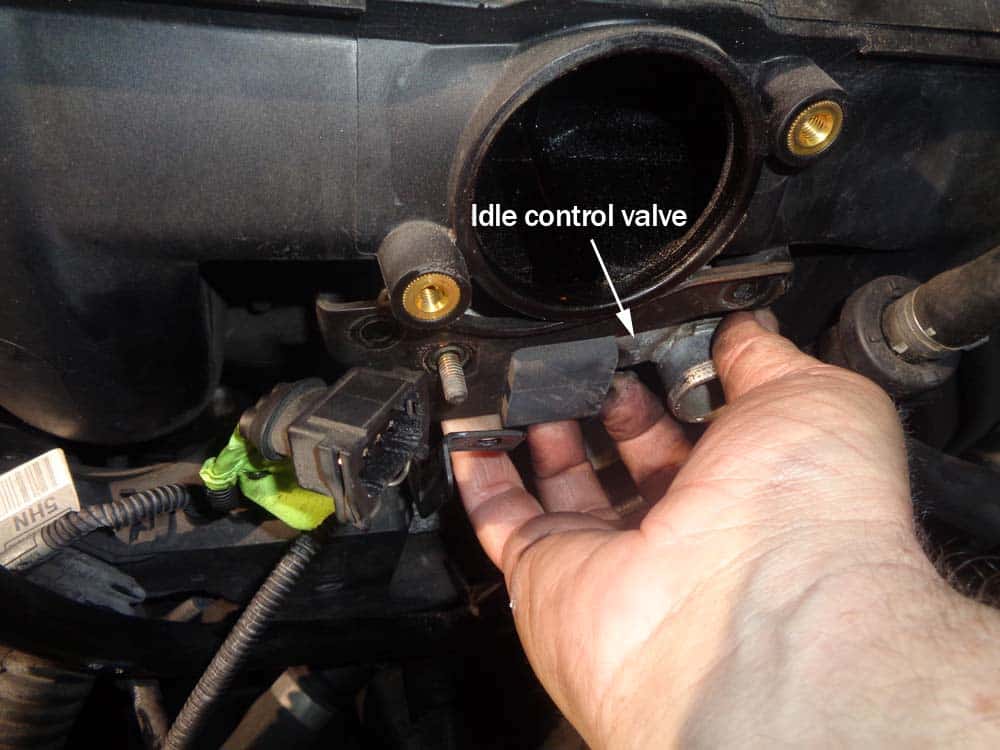 See U0835 in engine